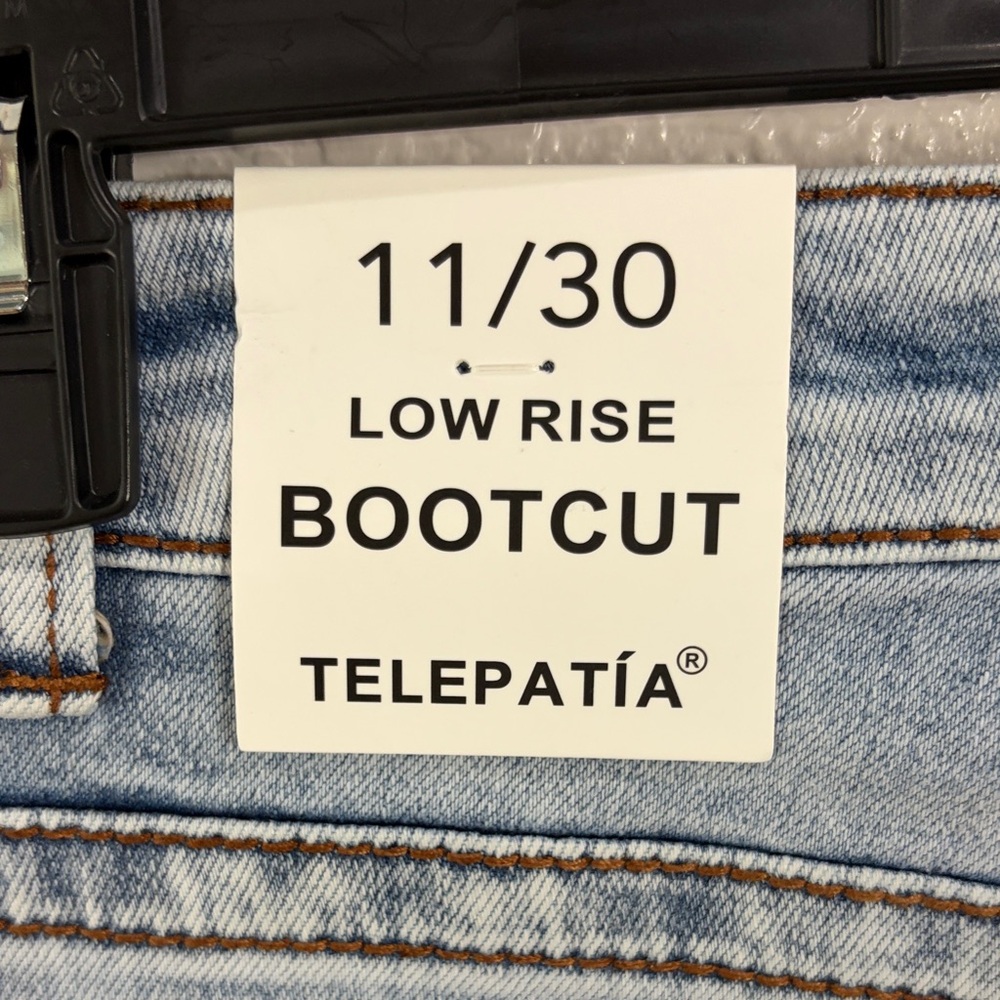 Telepatia Heart Embroidered Light Blue Bootcut Jeans,Size 11/30 - Picture 7 of 17
